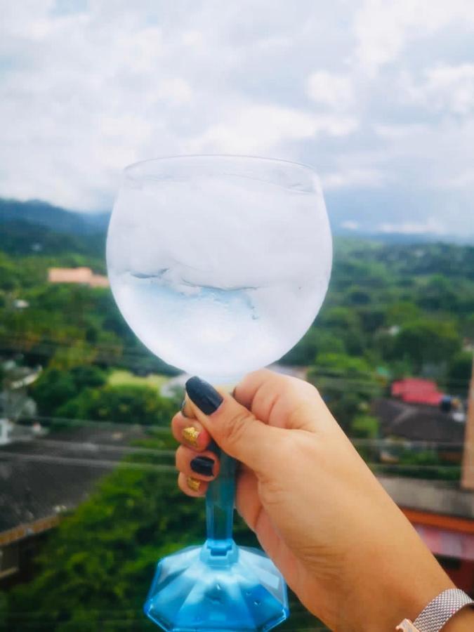 Hotel Bellavista Premium 比列塔 外观 照片