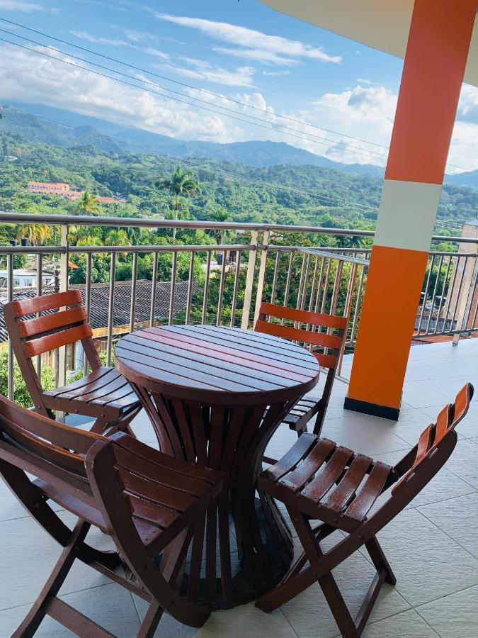 Hotel Bellavista Premium 比列塔 外观 照片