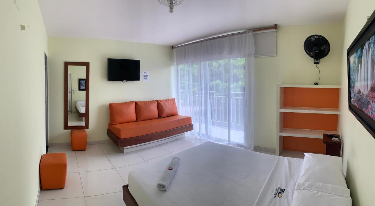 Hotel Bellavista Premium 比列塔 外观 照片